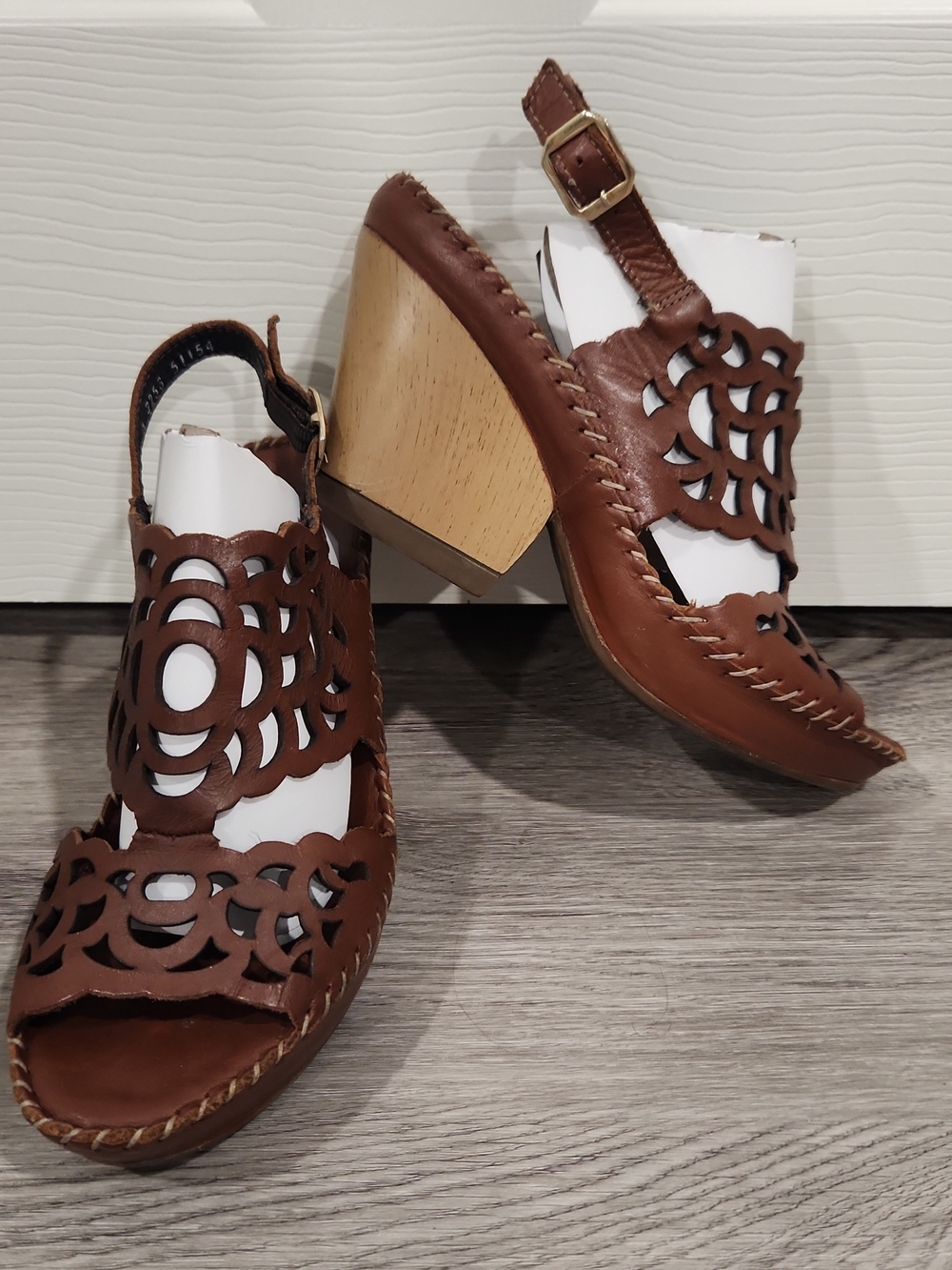 Lobo Solo Susa Cutout Leather Platform Wedge Sandals Brown Mex 26.5 US 9.5-10